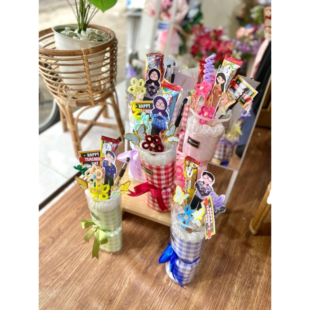 Buket Hadiah Hari Guru